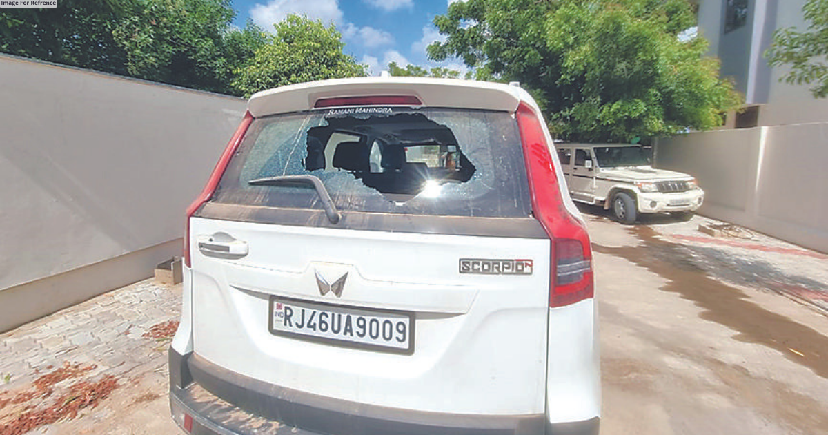 Patel’s convoy attacked in Jalore